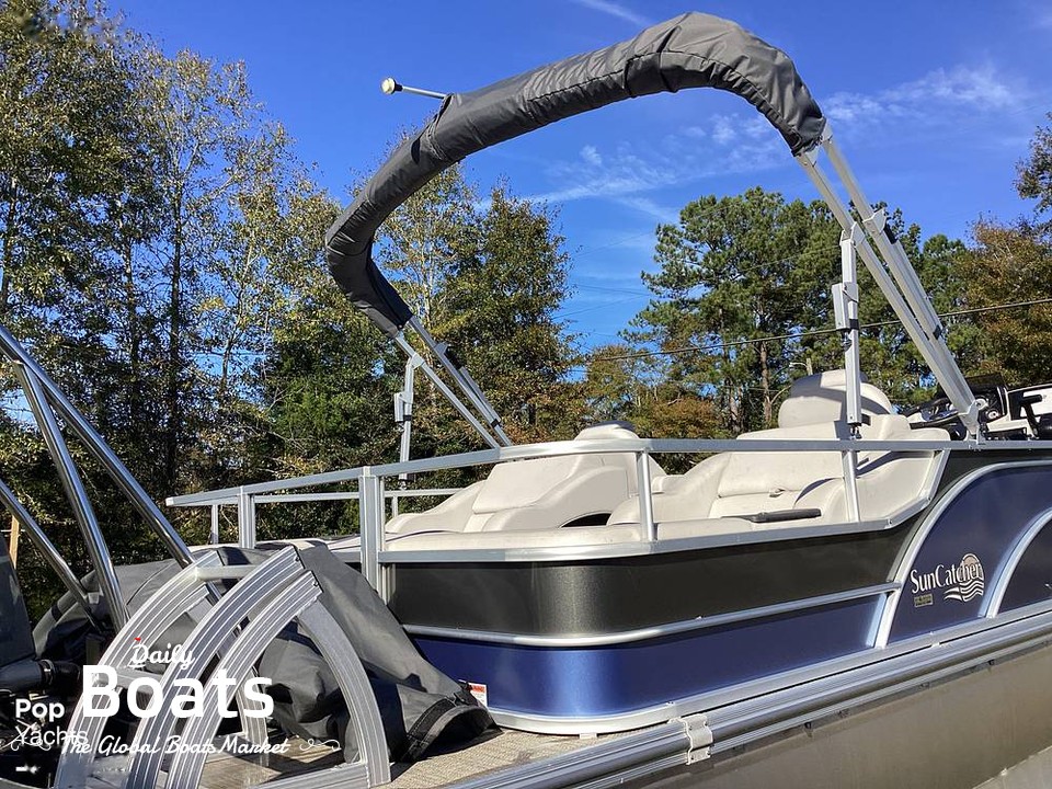 2022 G3 Boats Suncatcher Tritoon Select 322Ss на продажу. Посмотреть