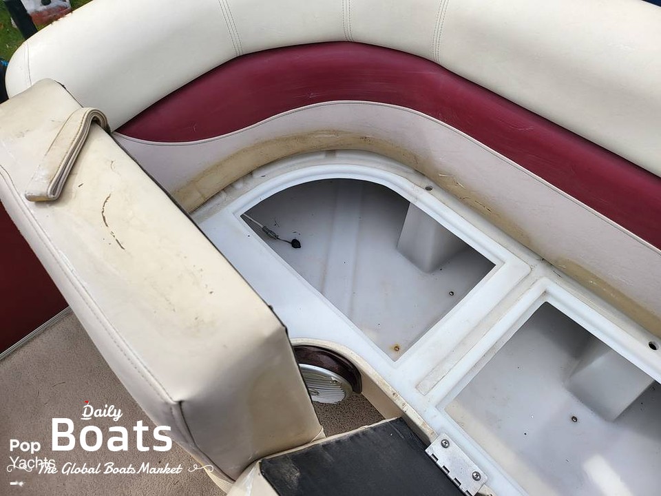 2012 Godfrey Marine Aqua Patio 250 for sale. View price, photos and Buy