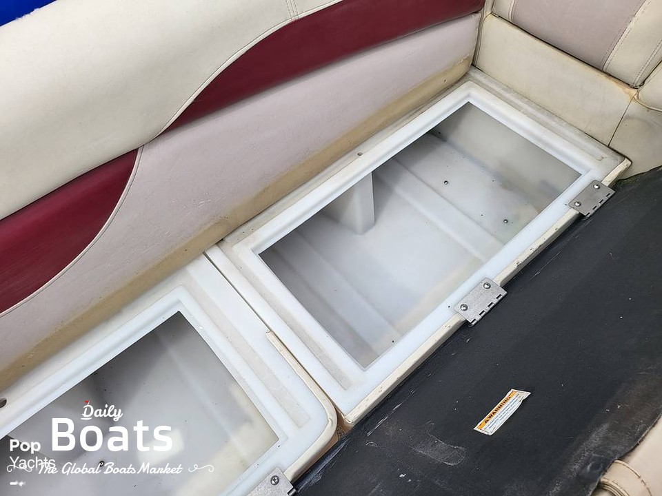 2012 Godfrey Marine Aqua Patio 250 for sale. View price, photos and Buy