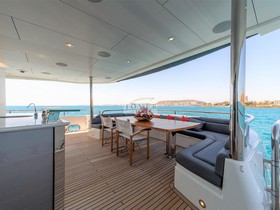 2017 Sunseeker 116 Yacht myytävänä