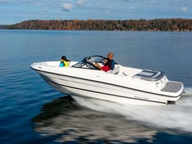 Koupit 2023 Bayliner Vr4 Bowrider Ib