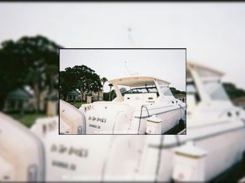 Tiara 4000 Express