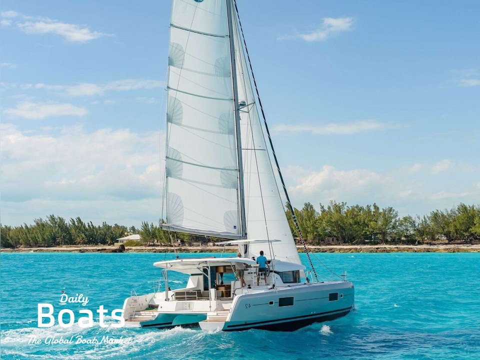 2023 Lagoon 42
