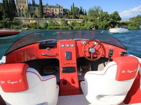 2023 B1 Yachts St Tropez 5 True Red