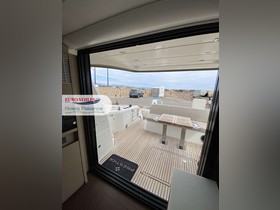 2018 Prestige Yachts 520 на продаж