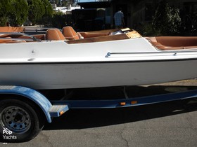 Купити 2001 Galaxie Boat Works 21
