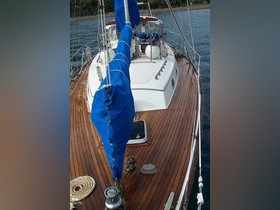 Buy 1991 Brewer Dolphin 43