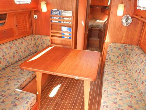 1982 Sabre 38 til salgs