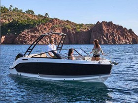 Quicksilver Activ 675 Bowrider