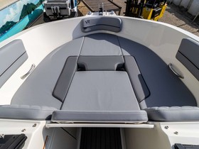 2022 Bayliner Vr5 Outboard