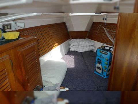 Buy 1985 Hunter 40