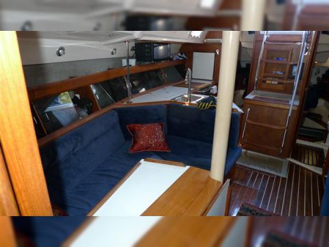 1985 Hunter 40