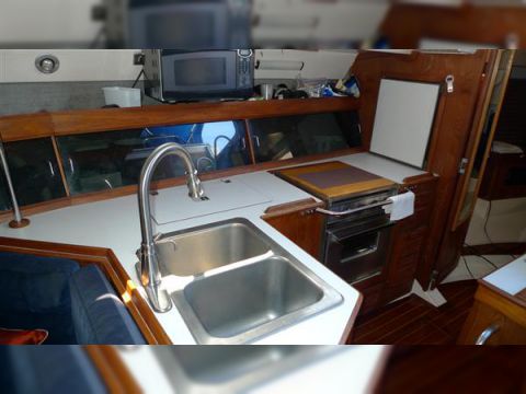 1985 Hunter 40 for sale