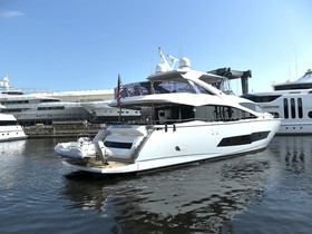 2019 Sunseeker 86 Yacht