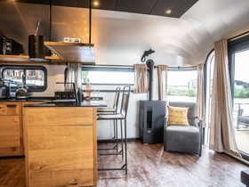 2016 The Coon 1000 Houseboat