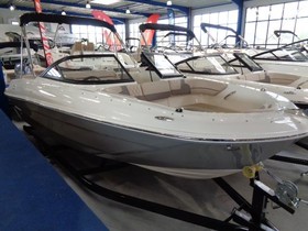 Bayliner Vr4
