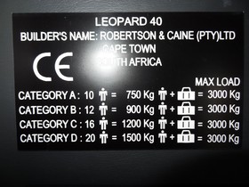 2017 Robertson & Caine Leopard 40 на продажу
