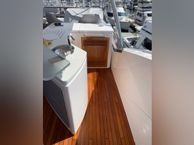 Vegyél 2018 Sunseeker Yacht