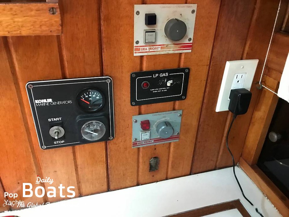 1984 Sutton Boat Works Schooner for sale. View price, photos and