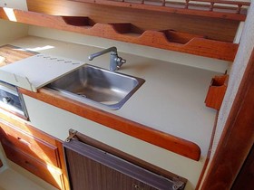 Buy 1983 Skipjack 25 Cabin Cruiser