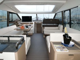 Купить 2023 Prestige Yachts 590