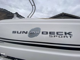 2015 Hurricane Boats 201 Sun Deck Sport til salgs