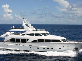 Benetti Tradition 100