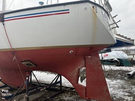 1981 Morgan Yachts 32