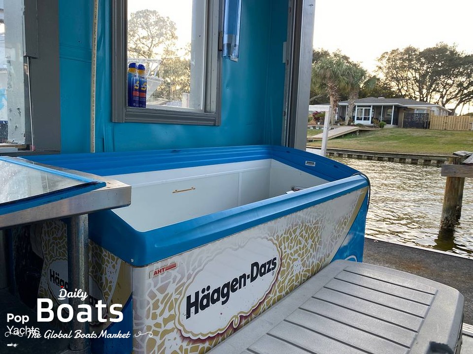 1995 Starcraft Marine Ice Cream Boat for sale. View price, photos and