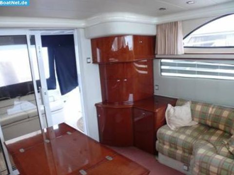 Kupić 1998 Fairline Phantom 42