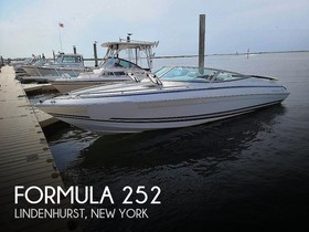 Formula Boats 252