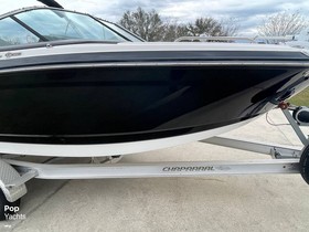 2017 Chaparral Boats 210 Deluxe