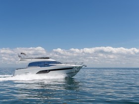 Купить 2022 Prestige Yachts 520 F-Line