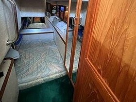 1989 Carver Yachts 3227 на продажу