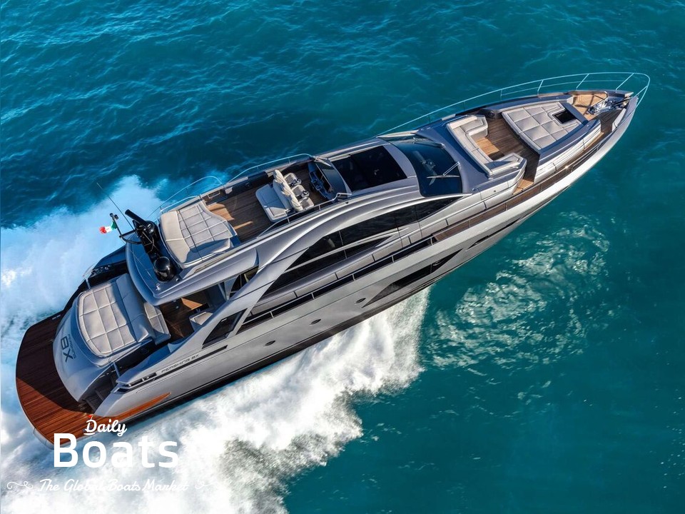 2022 Pershing 8X