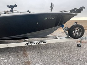 2019 Blazer Boats Bay 2400