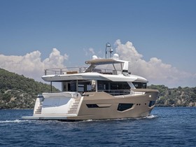 Αγοράστε 2023 Numarine 26Xp
