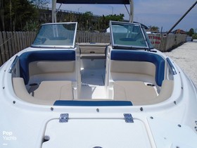 2016 Chaparral Boats 21 H2O Deluxe