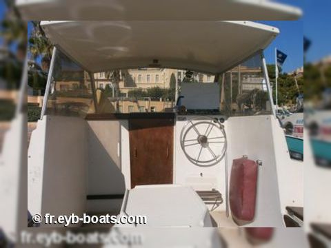 Beneteau Antares 650