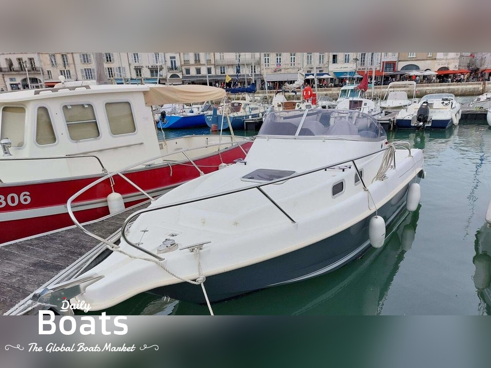 2017 B2 Marine Cap Ferret 752 Day Cruiser for sale. View price, photos