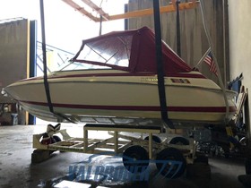 1999 Cobalt Boats 253 zu verkaufen