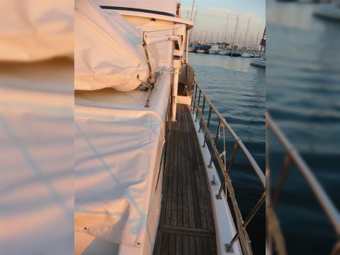 1987 Monticello 52 for sale