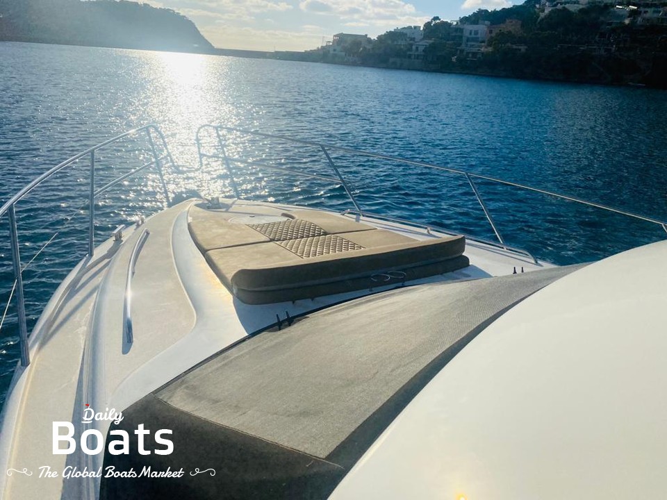 2001 Princess Yachts 40 Fly for sale. View price, photos and Buy 2001 ...