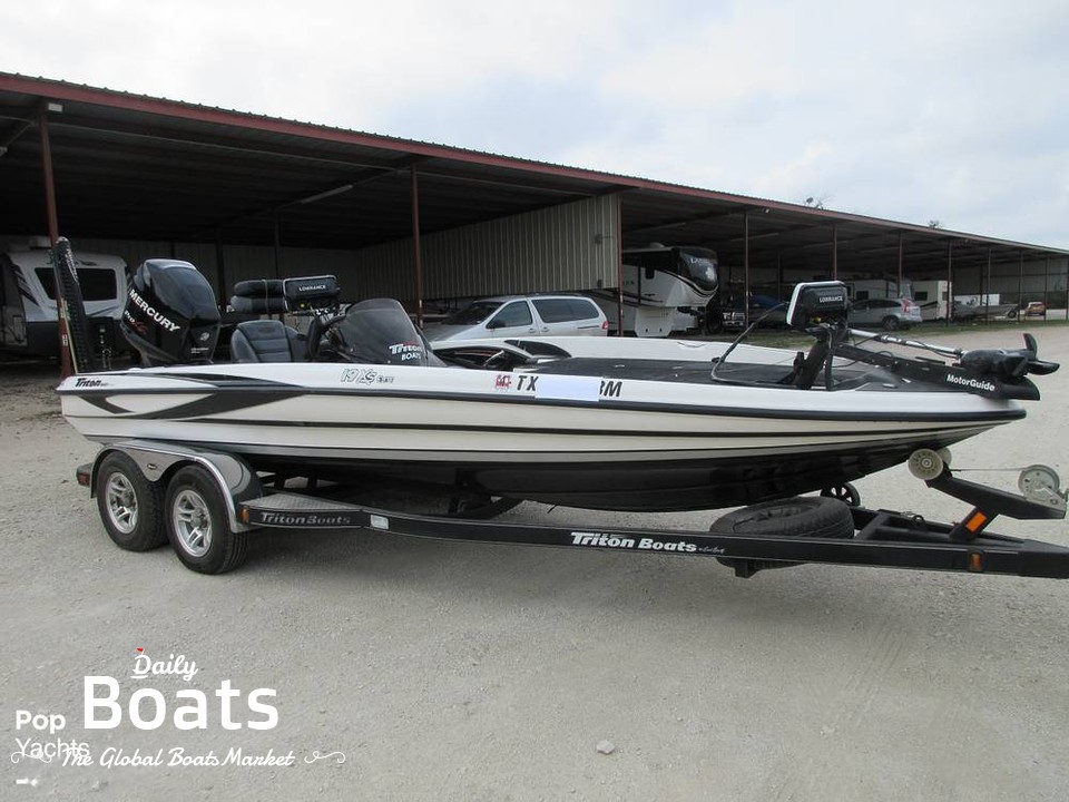 2011 Triton Boats 19 Xs Elite for sale. View price, photos and Buy 2011