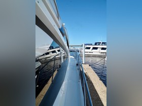 2016 Galeon Skydeck