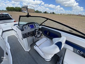 2017 Chaparral Boats 243Vrx