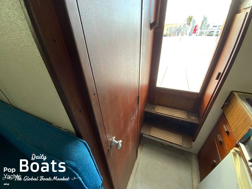 1977 Trojan F 30 Flybridge for sale. View price, photos and Buy 1977 ...