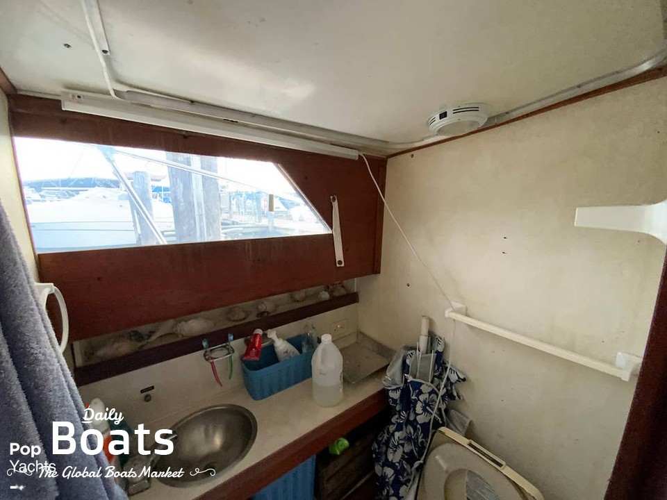 1977 Trojan F 30 Flybridge for sale. View price, photos and Buy 1977 ...