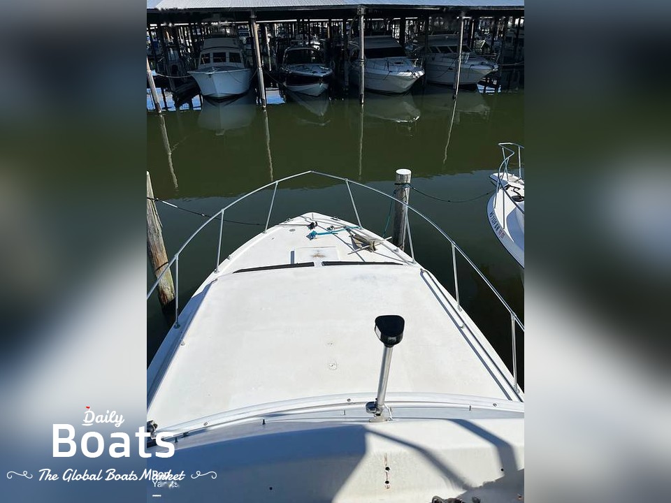 1977 Trojan F 30 Flybridge for sale. View price, photos and Buy 1977 ...