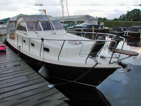 Buy 2007 Starcruiser 900